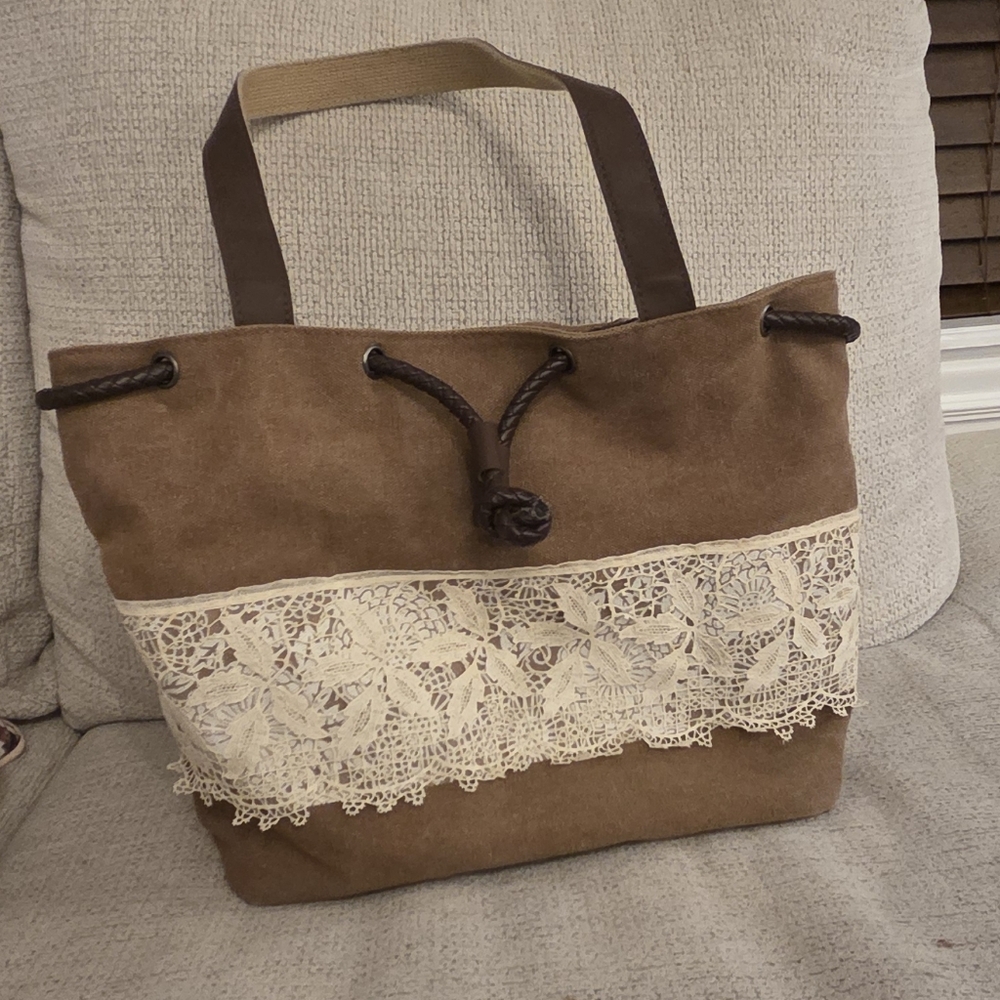 Suede Lace-Trim Tote Bag in Brown and Cream